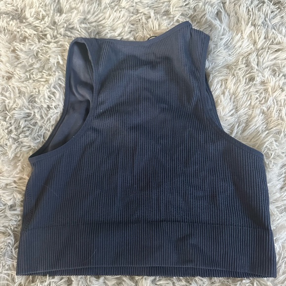 Garage V cut Ribbed Tank - Picture 2 of 2